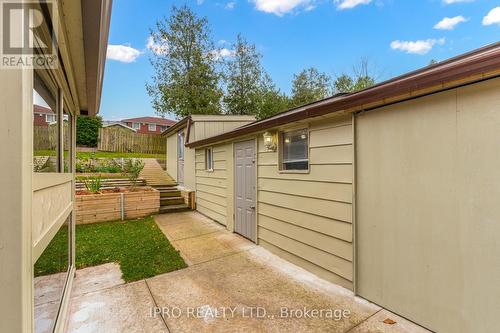 51 Radford Avenue, Cambridge, ON - Outdoor With Exterior