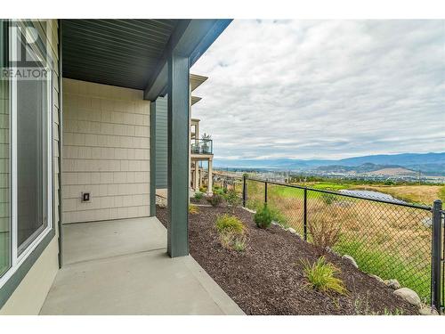 1416 Tower Ranch Drive, Kelowna, BC - Outdoor With Exterior