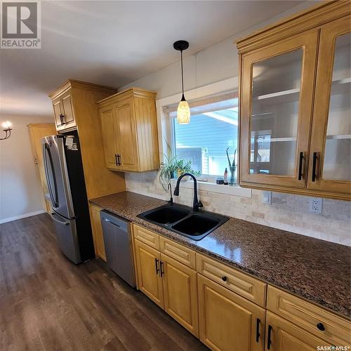 307 Birch Street, Caronport, SK - Indoor Photo Showing Kitchen With Double Sink