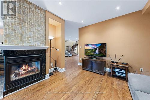 77 Worthington Avenue, Richmond Hill, ON - Indoor Photo Showing Living Room With Fireplace