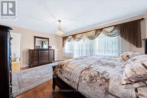 77 Worthington Avenue, Richmond Hill, ON - Indoor Photo Showing Bedroom