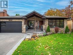 3602 LOGMOSS CRESCENT  Mississauga, ON L4Y 3S9