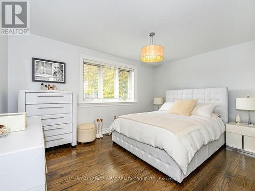 3602 Logmoss Crescent, Mississauga, ON - Indoor Photo Showing Bedroom