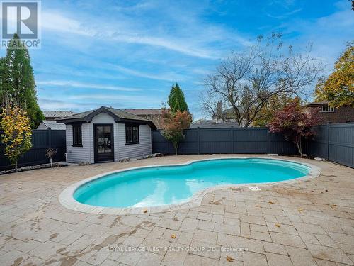 3602 Logmoss Crescent, Mississauga, ON - Outdoor With In Ground Pool