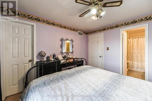 541 Bondi Avenue, Newmarket, ON - Indoor Photo Showing Bedroom