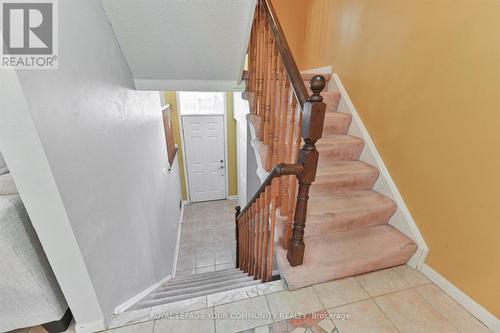 541 Bondi Avenue, Newmarket, ON - Indoor Photo Showing Other Room