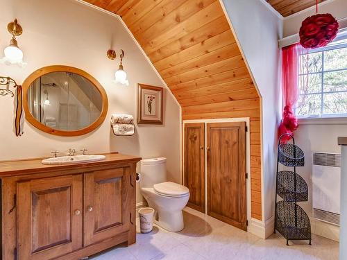 Ensuite bathroom - 2598 4E Rue, Sainte-Sophie, QC - Indoor Photo Showing Bathroom