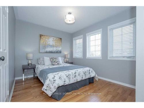 11 Arlston Crt, Whitby, ON - Indoor Photo Showing Bedroom