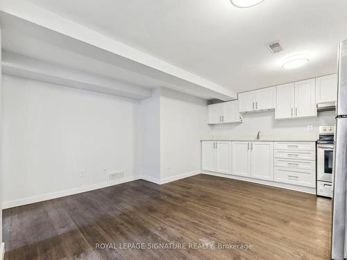 57 Burcher Rd, Ajax, ON - Indoor Photo Showing Kitchen