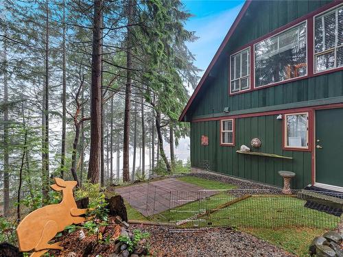 190 South Bank Dr, Salt Spring, BC 