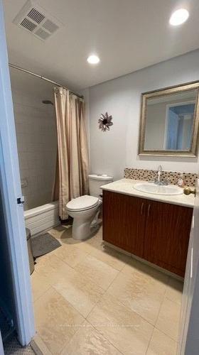 1606-4460 Tucana Crt, Mississauga, ON - Indoor Photo Showing Bathroom