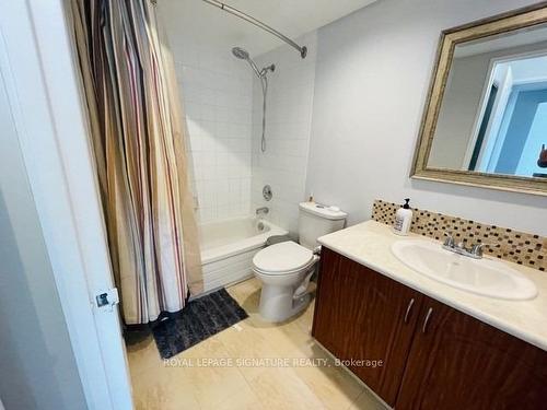 1606-4460 Tucana Crt, Mississauga, ON - Indoor Photo Showing Bathroom