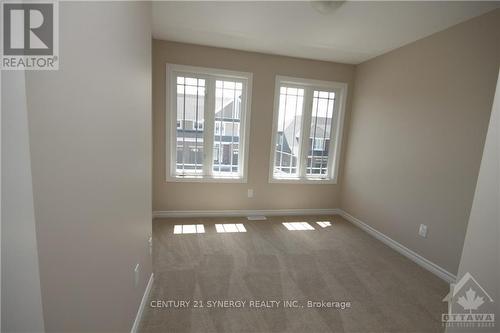 55 Arkose Street, Ottawa, ON - Indoor Photo Showing Other Room