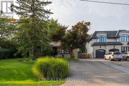 1397 Waverly Avenue, Oakville, ON - Outdoor