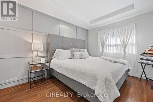 1397 Waverly Avenue, Oakville, ON - Indoor Photo Showing Bedroom