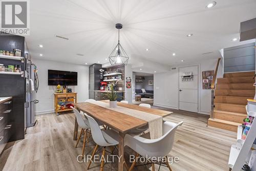 1397 Waverly Avenue, Oakville, ON - Indoor Photo Showing Dining Room