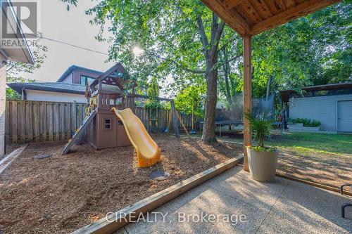 1397 Waverly Avenue, Oakville, ON - Outdoor