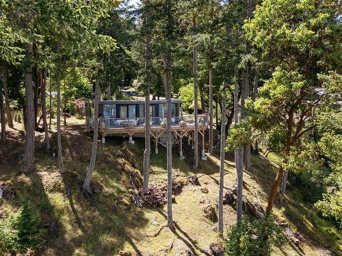 1537 Beddis Rd, Salt Spring, BC 