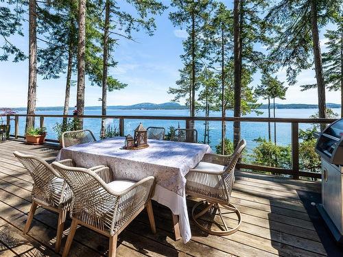 1537 Beddis Rd, Salt Spring, BC 