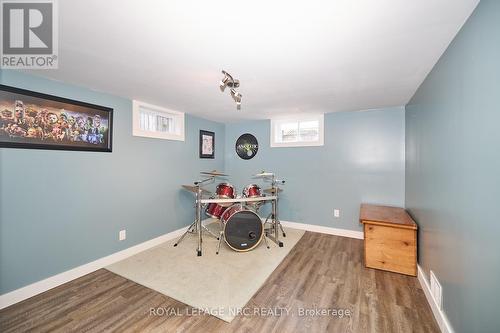 127 Windsor Street N, Welland (772 - Broadway), ON - Indoor Photo Showing Other Room