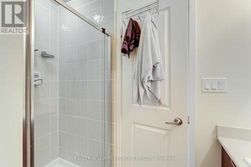 203 - 2550 Castlegate Crossing Drive, Pickering, ON - Indoor Photo Showing Bathroom