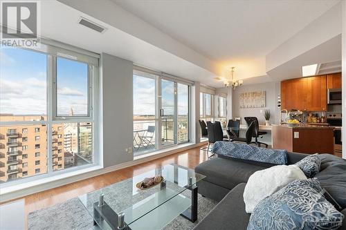 134 York Street Unit#1208, Ottawa, ON - Indoor Photo Showing Living Room