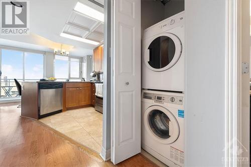 134 York Street Unit#1208, Ottawa, ON - Indoor Photo Showing Laundry Room