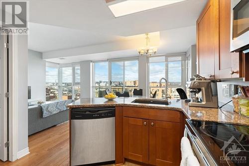 134 York Street Unit#1208, Ottawa, ON - Indoor Photo Showing Kitchen