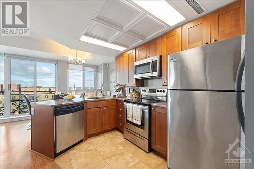 134 York Street Unit#1208, Ottawa, ON - Indoor Photo Showing Kitchen With Stainless Steel Kitchen