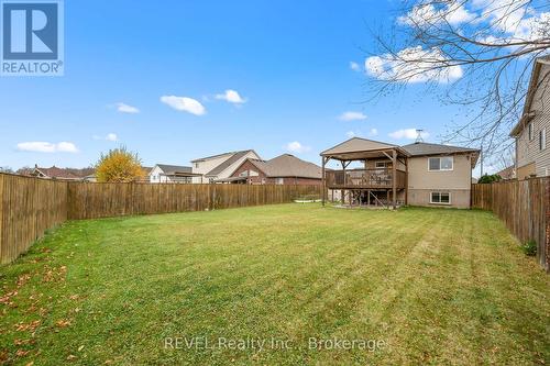 8340 Mullen Court, Niagara Falls (213 - Ascot), ON - Outdoor With Deck Patio Veranda With Backyard