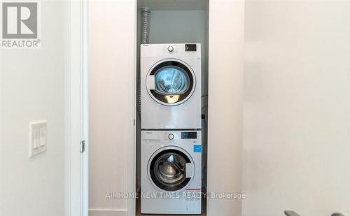 3311 - 125 Blue Jays Way, Toronto, ON - Indoor Photo Showing Laundry Room