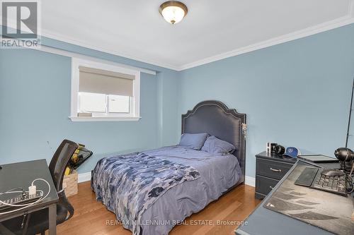 Upper - 99 Willis Road, Vaughan, ON - Indoor Photo Showing Bedroom