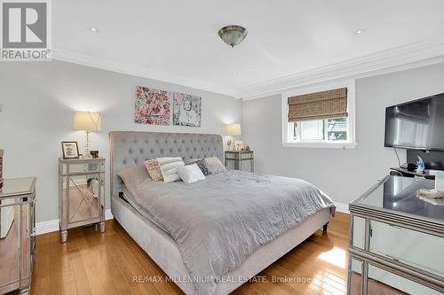 Upper - 99 Willis Road, Vaughan, ON - Indoor Photo Showing Bedroom