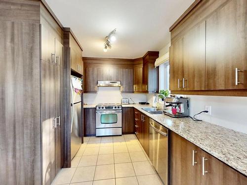 Kitchen - 1492  - 1494 Rue Beauchamp, Mascouche, QC - Indoor Photo Showing Kitchen With Double Sink