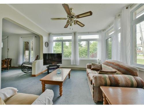 Salon - 500 Ch. De La Rabastalière E., Saint-Bruno-De-Montarville, QC - Indoor Photo Showing Living Room