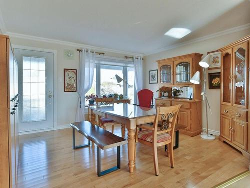 Living room - 93 5E Avenue, L'Épiphanie, QC - Indoor Photo Showing Dining Room