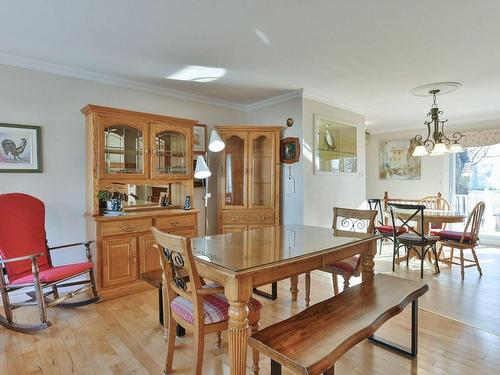 Living room - 93 5E Avenue, L'Épiphanie, QC - Indoor Photo Showing Dining Room