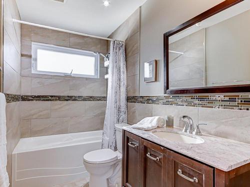 Bathroom - 1951 Rue De Bedford, Saint-Bruno-De-Montarville, QC - Indoor Photo Showing Bathroom