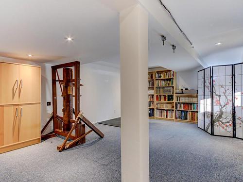 Family room - 1951 Rue De Bedford, Saint-Bruno-De-Montarville, QC - Indoor