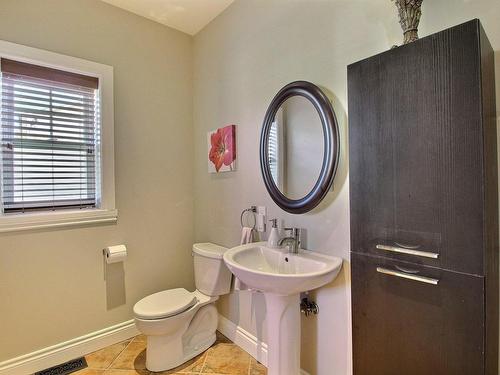 Salle d'eau - 566 Rue Dr-Marston-Adams, Magog, QC - Indoor Photo Showing Bathroom