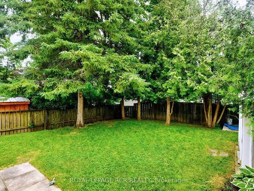 13 Mcdonald Dr, Aurora, ON - Outdoor