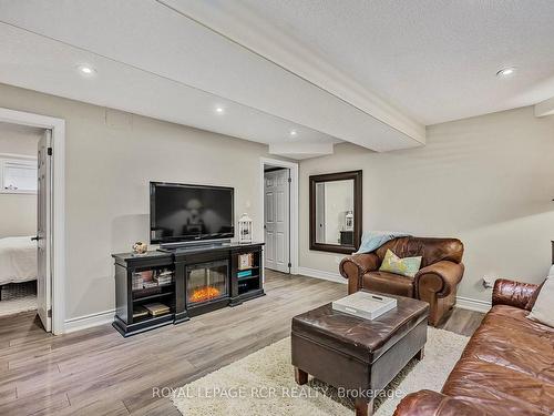 10 Irwin Cres, New Tecumseth, ON - Indoor