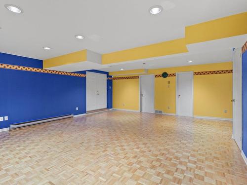 Salle de jeux - 1265 Rue Tecumseh, Dollard-Des-Ormeaux, QC - Indoor Photo Showing Other Room