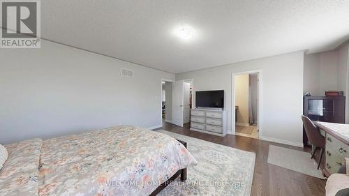 1346 Bardeau Street, Innisfil, ON - Indoor Photo Showing Bedroom