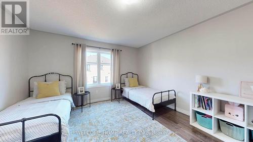 1346 Bardeau Street, Innisfil, ON - Indoor Photo Showing Bedroom