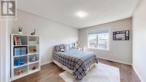 1346 Bardeau Street, Innisfil, ON - Indoor Photo Showing Bedroom