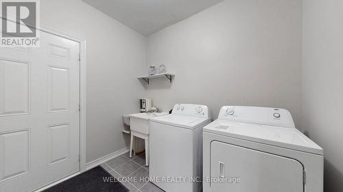 1346 Bardeau Street, Innisfil, ON - Indoor Photo Showing Laundry Room