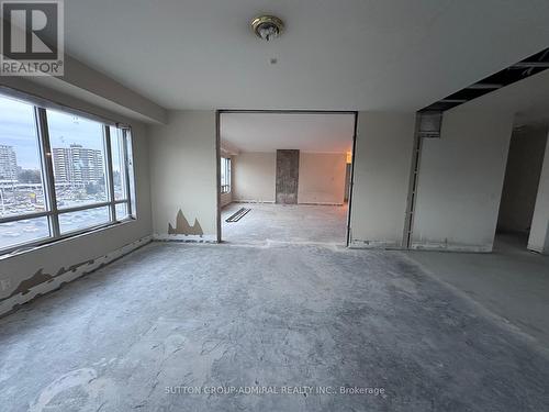 702 - 1 Cordoba Drive, Vaughan, ON - Indoor Photo Showing Other Room