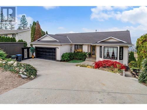 882 Toovey Road, Kelowna, BC - Outdoor With Facade