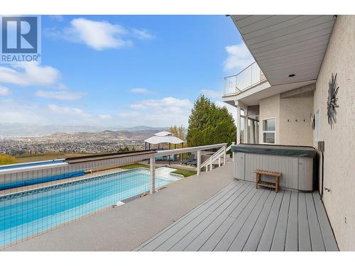 882 Toovey Road, Kelowna, BC - Outdoor With In Ground Pool